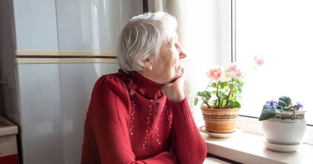 Sundowning in Dementia: A DFW Family Guide to Evening Agitation